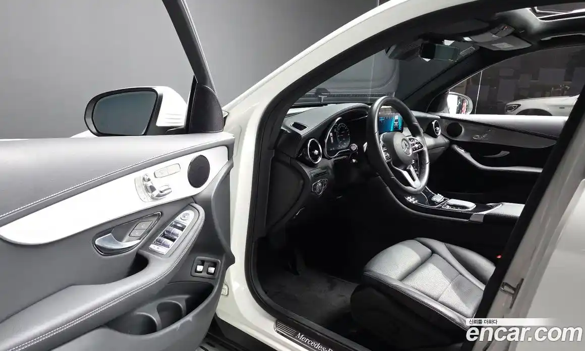 Mercedes-Benz GLC-Class 2021 2.0 гидро в Москве № 1147793, фото 11