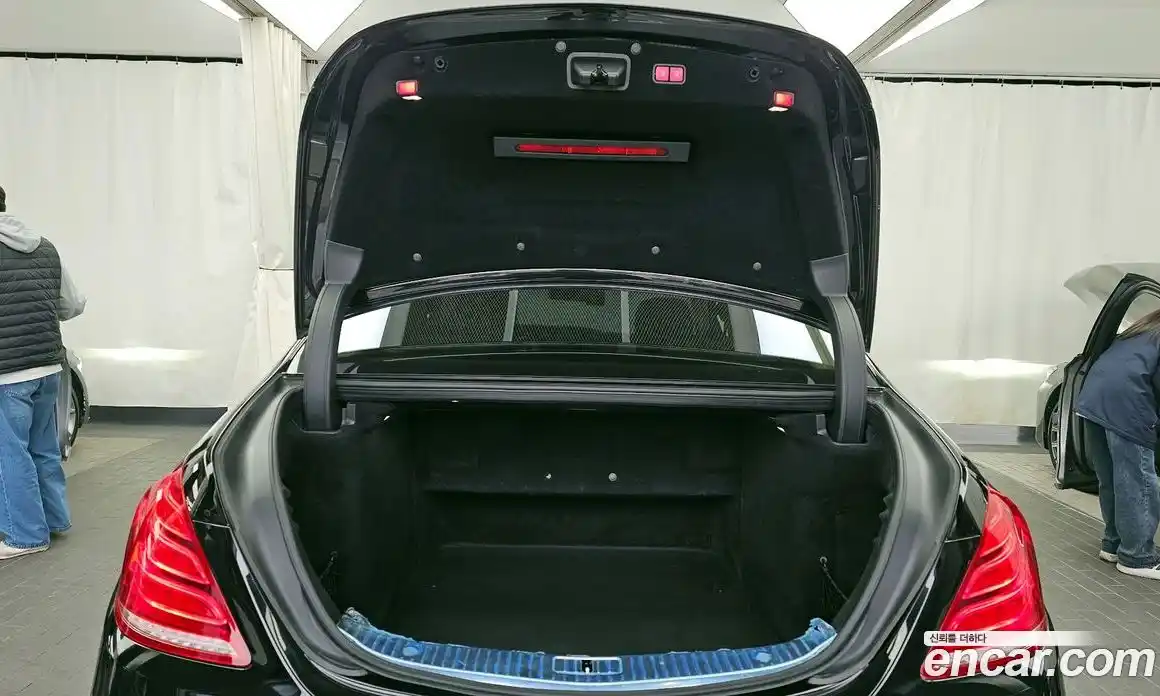 Mercedes-Benz S-Class 2016 4.7 Автомат в Москве № 1147921, фото 20