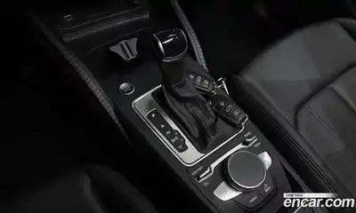 Audi Q2 2023 2.0 гидро в Москве № 1148057, миниатюра 9