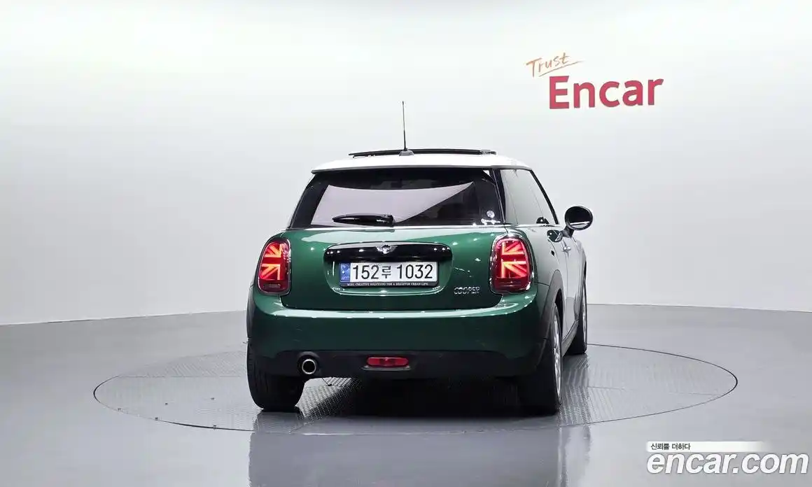 Mini Cooper 2021 1.5 гидро в Москве № 1149775, фото 4