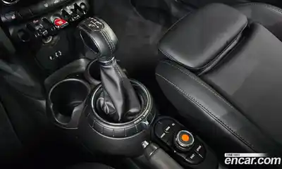 Mini Cooper 2017 1.5 гидро в Москве № 1149861, миниатюра 9