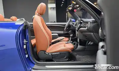 Mini Cooper Convertible 2019 2.0 гидро в Москве № 1149942, миниатюра 11