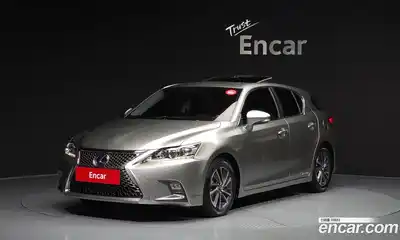 Lexus CT200h, 2018