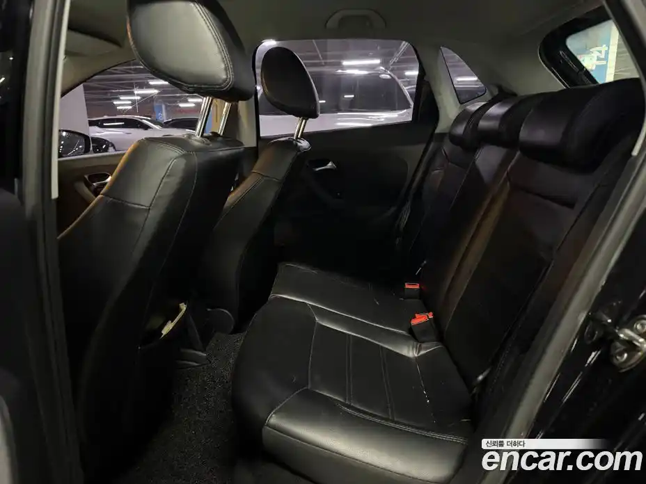 Volkswagen Polo 2013 1.6 гидро в Москве № 1151413, фото 12