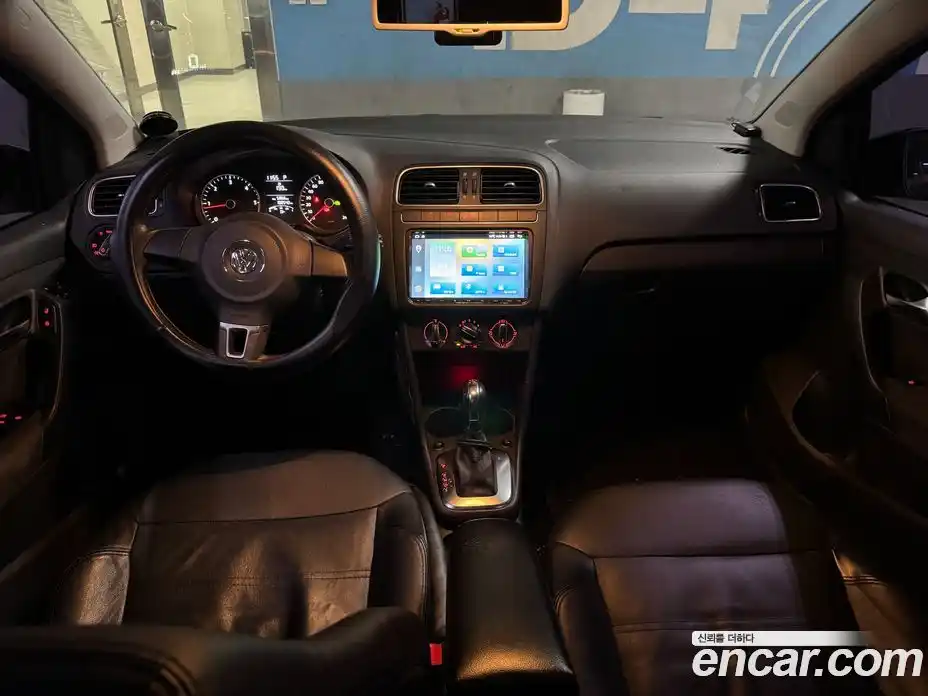 Volkswagen Polo 2013 1.6 гидро в Москве № 1151413, фото 7