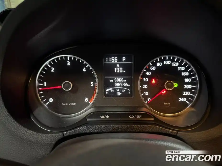 Volkswagen Polo 2013 1.6 гидро в Москве № 1151413, фото 8