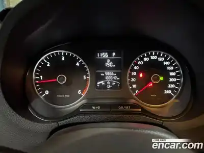 Volkswagen Polo 2013 1.6 гидро в Москве № 1151413, миниатюра 8