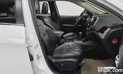 Jeep Cherokee 2016 2.4 гидро в Москве № 1151693, миниатюра 11