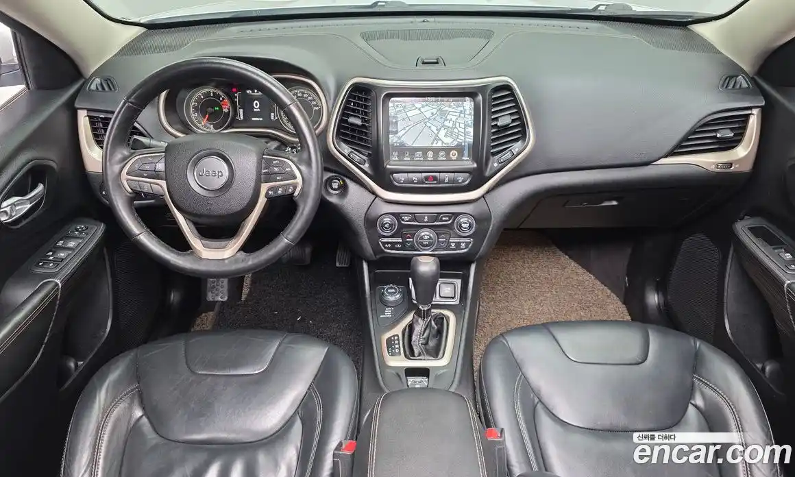 Jeep Cherokee 2016 2.4 гидро в Москве № 1151693, фото 7