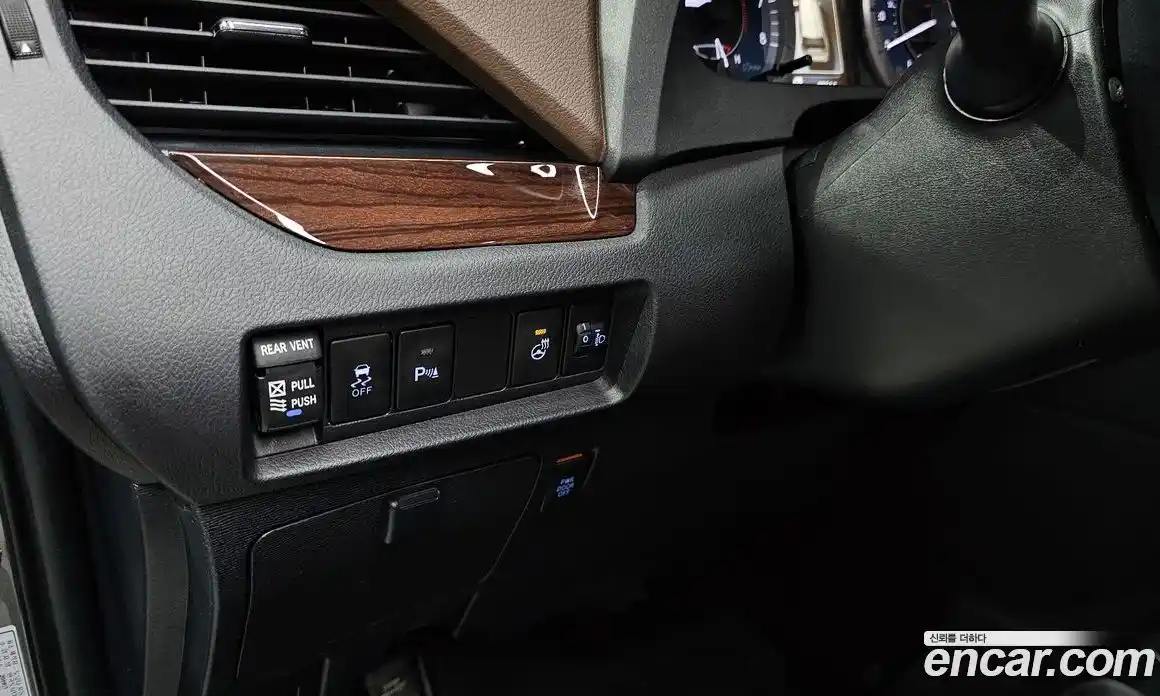 Toyota Sienna 2020 3.5 гидро в Москве № 1151709, фото 16