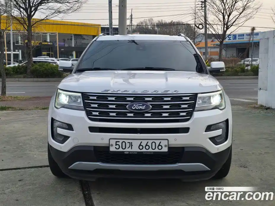 Ford Explorer 2017 2.3 гидро в Москве № 1152175, фото 3