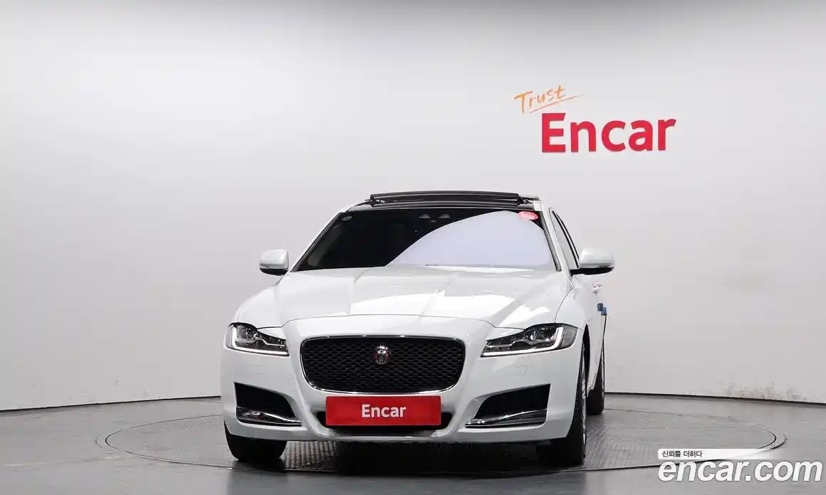 Jaguar XF 2018 2.0 гидро в Москве № 1152526, фото 3