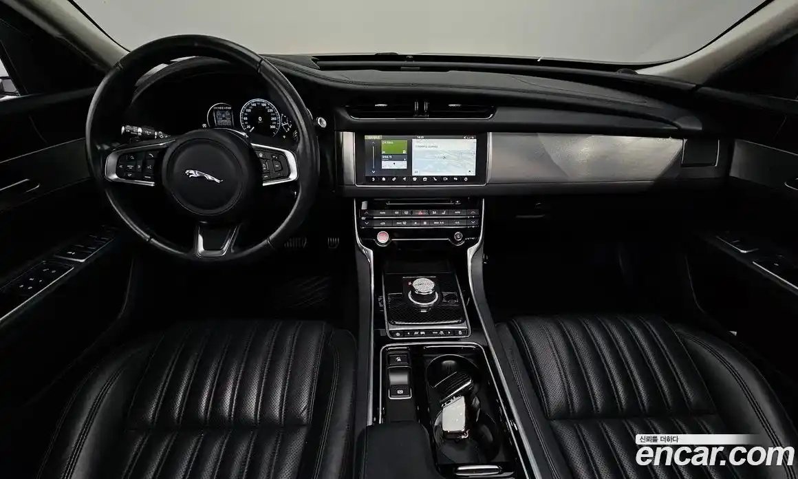 Jaguar XF 2018 2.0 гидро в Москве № 1152526, фото 7
