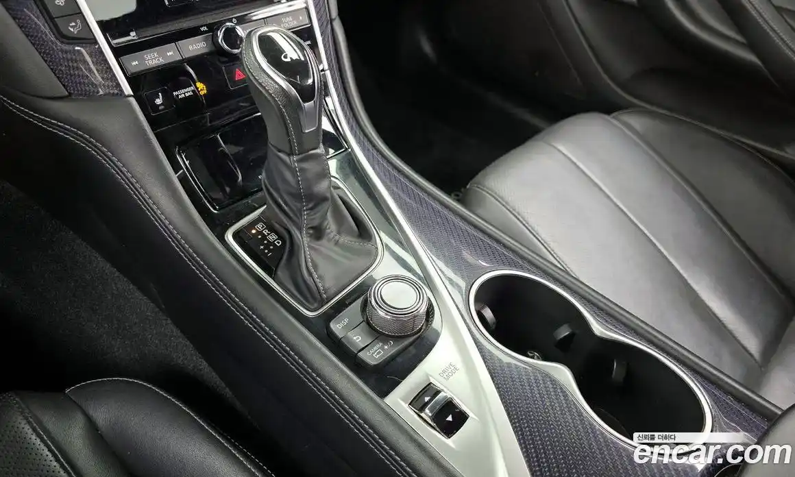 Infiniti Q60 2018 3.0 гидро в Москве № 1152649, фото 9