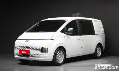 Hyundai Staria, 2024