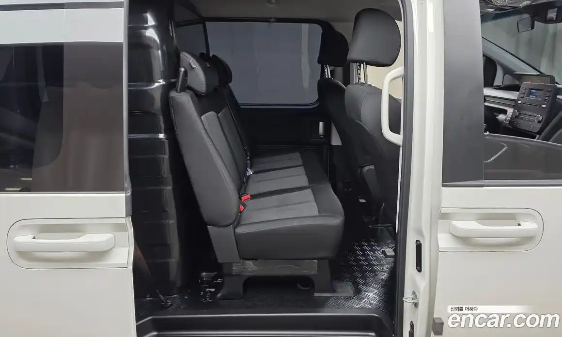 Hyundai Staria 2024 2.2 Механическая в Москве № 1154481, фото 12