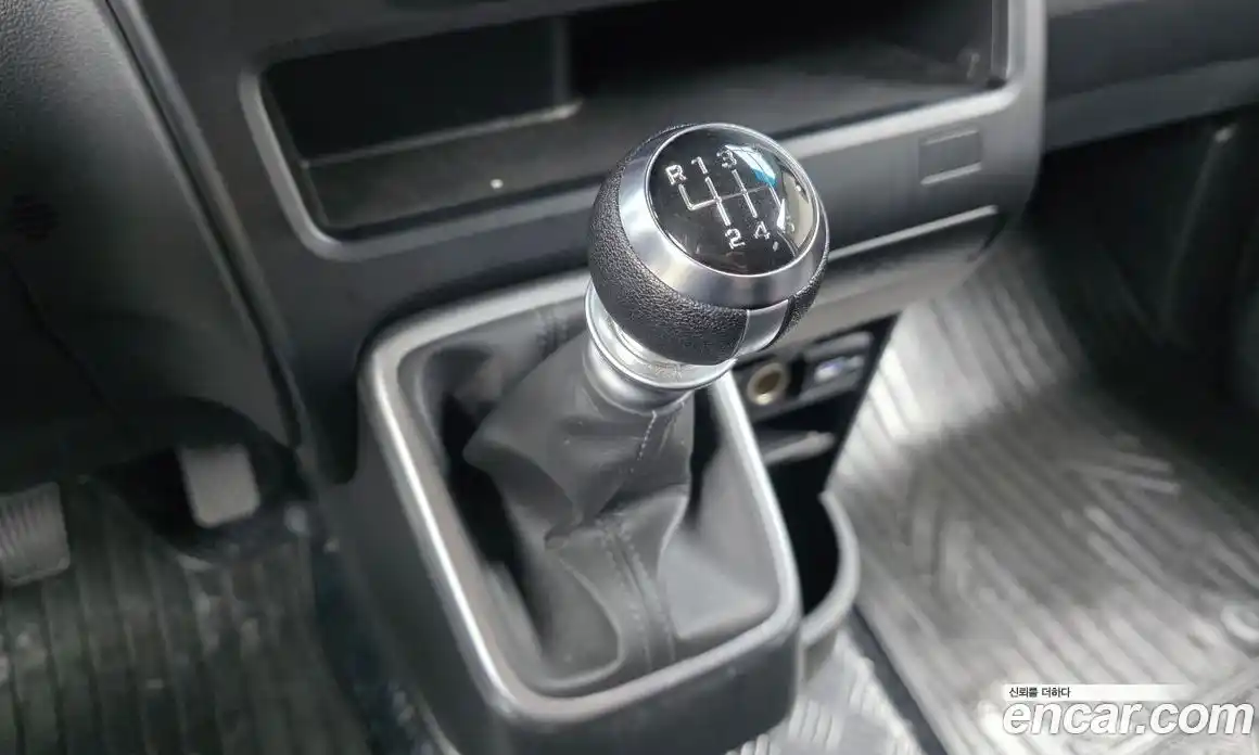 Hyundai Staria 2024 2.2 Механическая в Москве № 1154481, фото 9