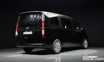 Hyundai Staria 2023 2.2 Автомат в Москве № 1154558, миниатюра 2