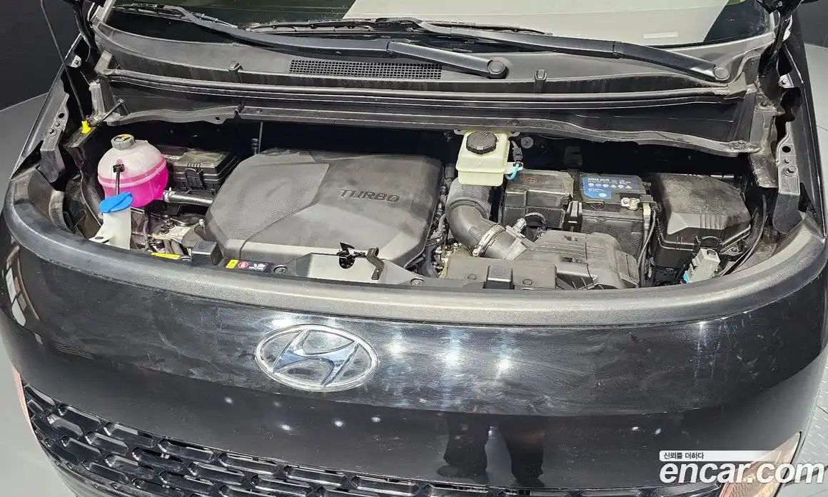 Hyundai Staria 2023 2.2 Автомат в Москве № 1154558, фото 6