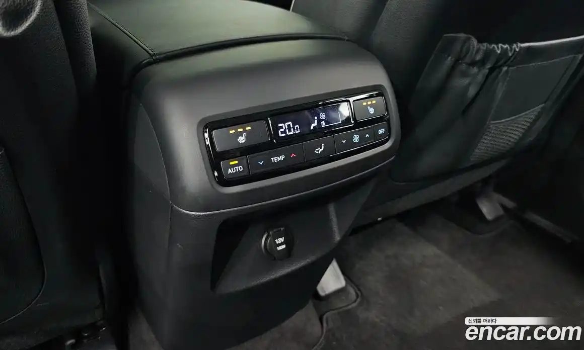 Hyundai Palisade 2024 2.2 Автомат в Москве № 1154737, фото 19