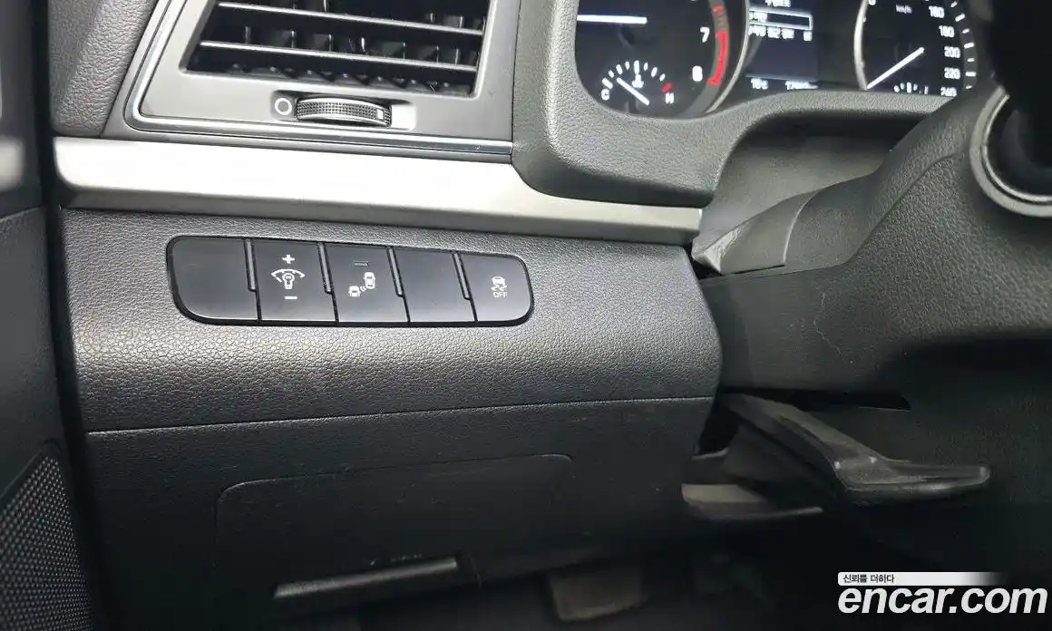 Hyundai Avante 2016 1.6 Автомат в Москве № 1154774, фото 16