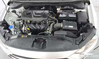 Hyundai Avante 2016 1.6 Автомат в Москве № 1154774, миниатюра 6