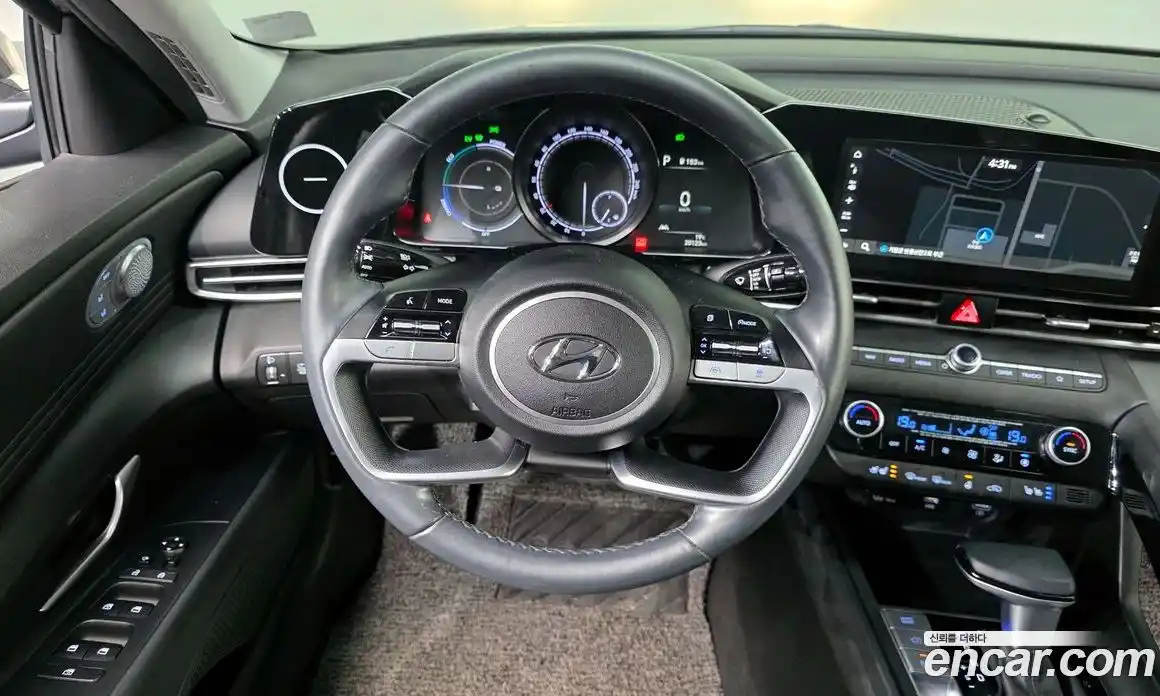 Hyundai Avante 2020 1.6 Автомат в Москве № 1154860, фото 13