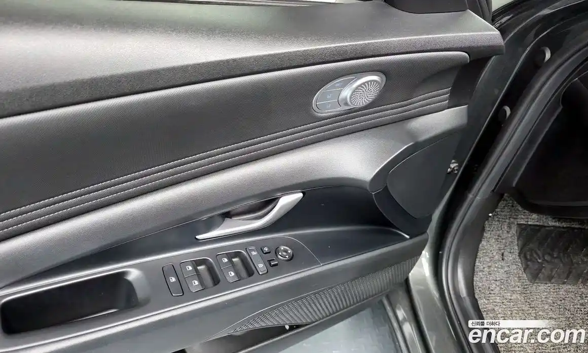 Hyundai Avante 2020 1.6 Автомат в Москве № 1154860, фото 17