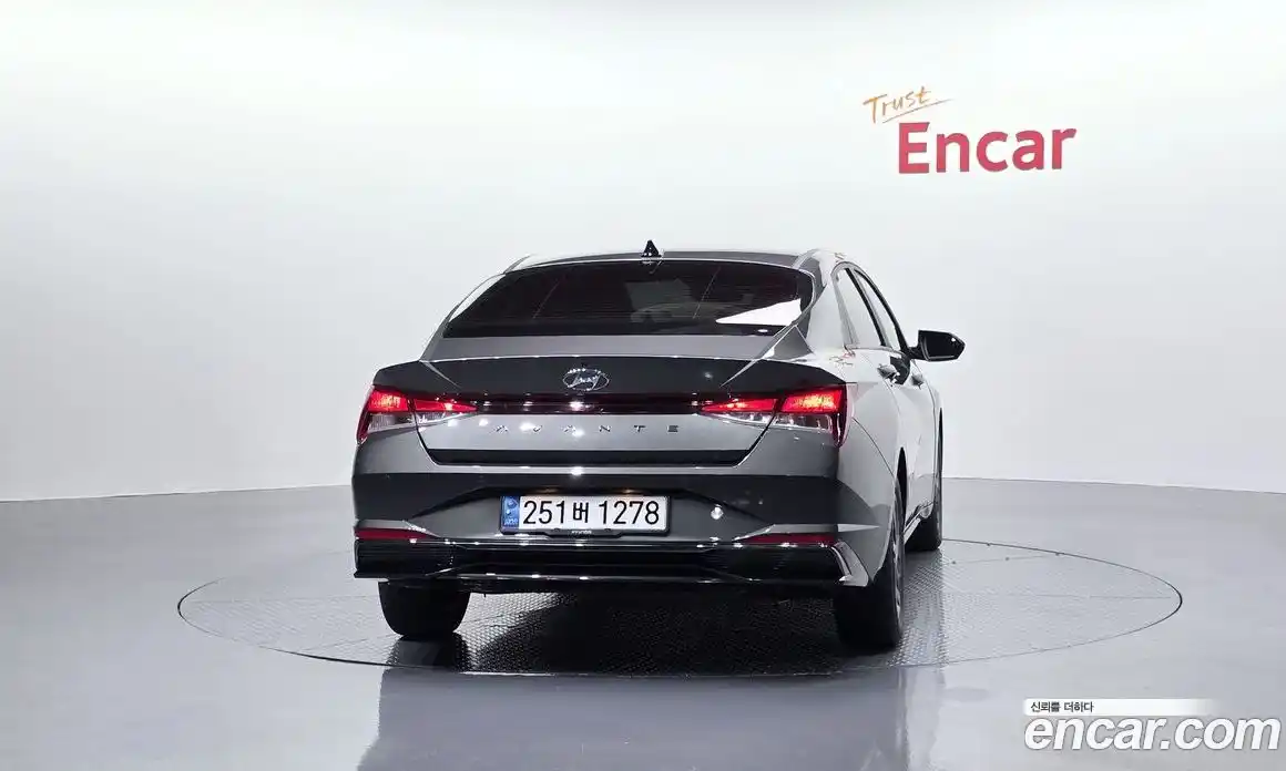 Hyundai Avante 2020 1.6 Автомат в Москве № 1154860, фото 4