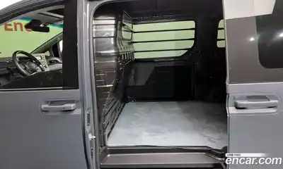 Hyundai Staria 2025 2.2 Автомат в Москве № 1154926, миниатюра 12