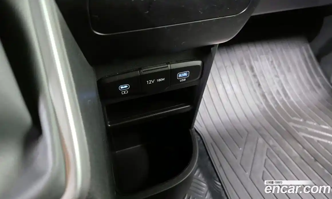 Hyundai Staria 2025 2.2 Автомат в Москве № 1154926, фото 15