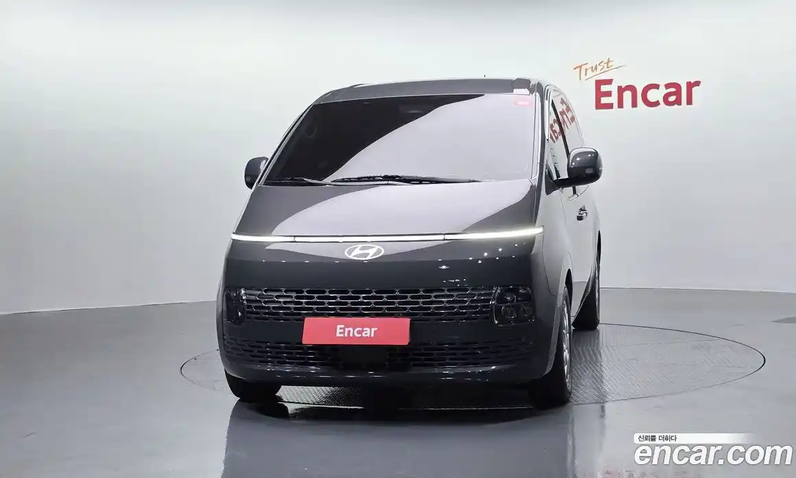 Hyundai Staria 2025 2.2 Автомат в Москве № 1154926, фото 3