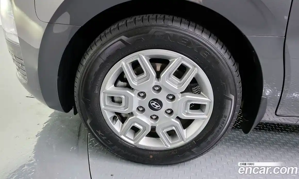 Hyundai Staria 2025 2.2 Автомат в Москве № 1154926, фото 5