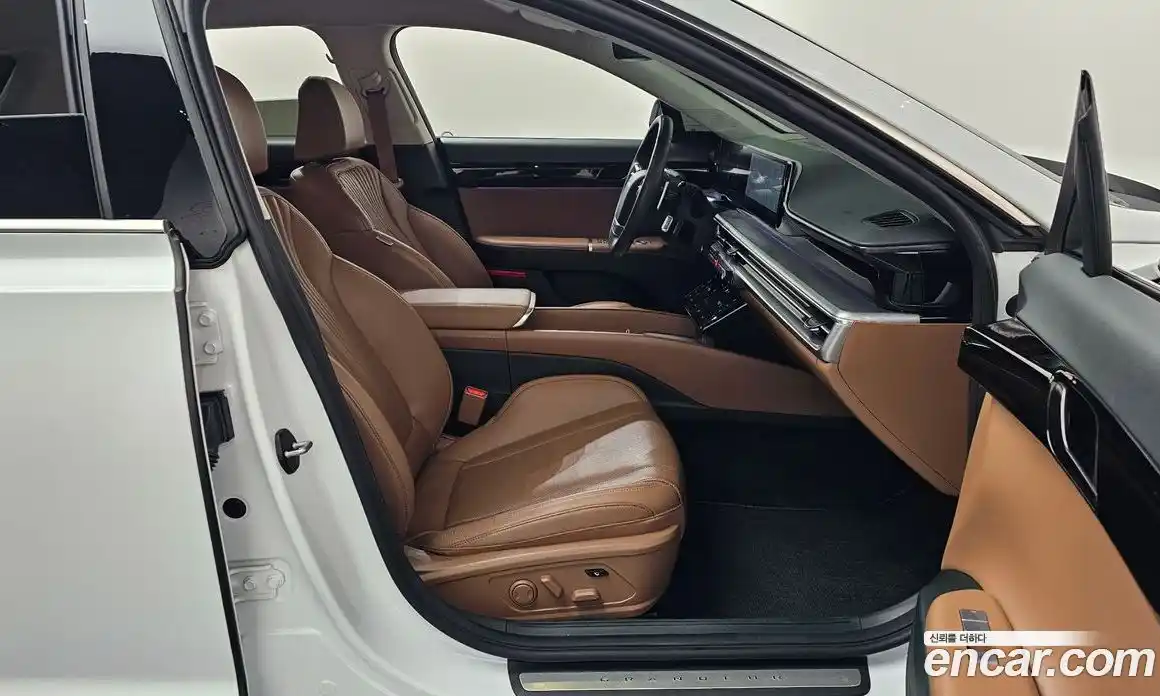 Hyundai Grandeur 2023 2.5 Автомат в Москве № 1154981, фото 11