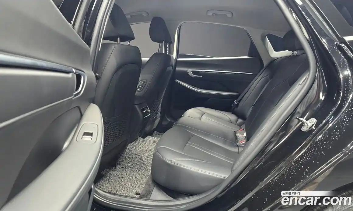 Hyundai Sonata 2024 2.0 Автомат в Москве № 1155009, фото 12