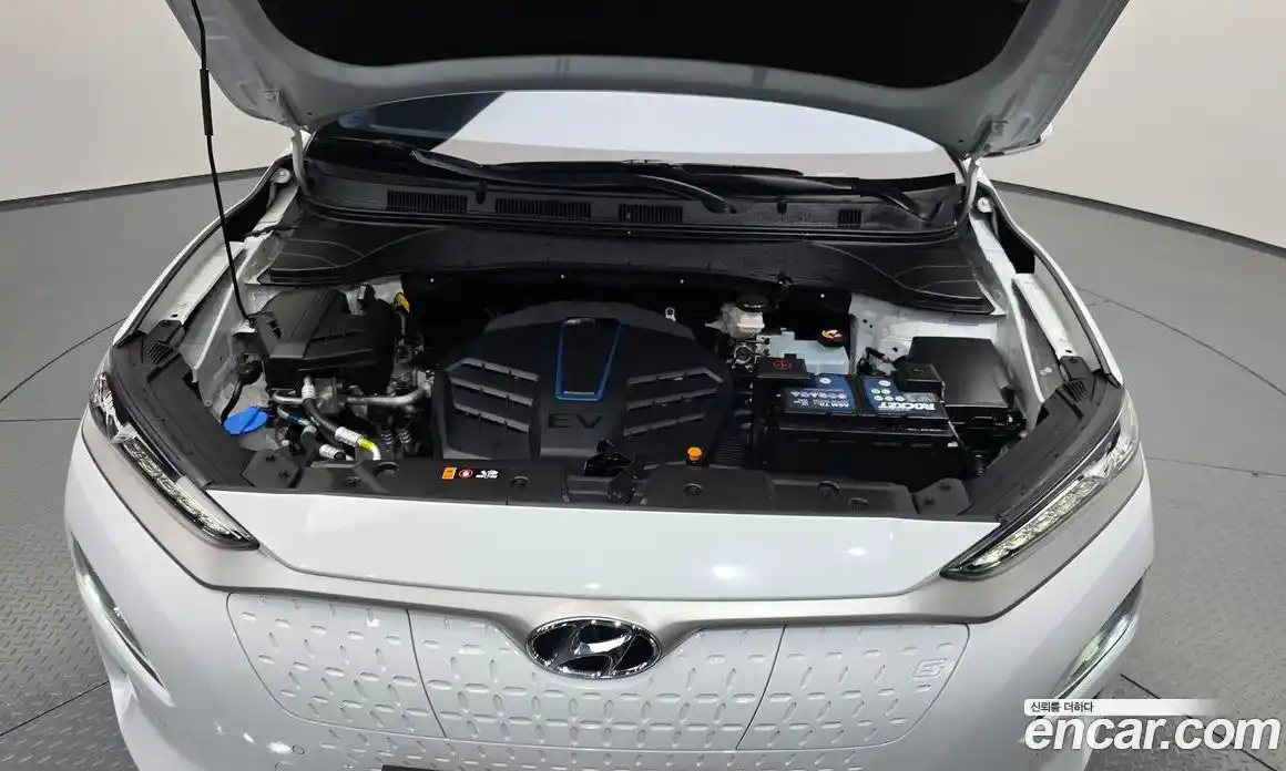 Hyundai Kona 2019 0.1 Автомат в Москве № 1155051, фото 5