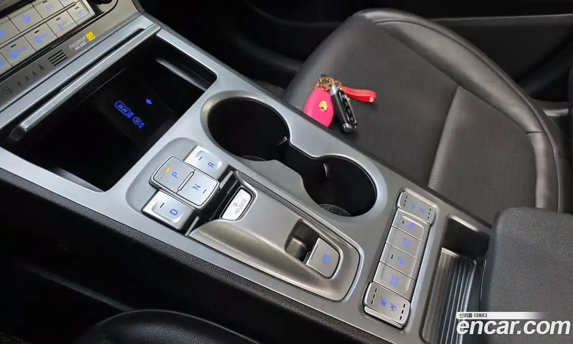 Hyundai Kona 2019 0.1 Автомат в Москве № 1155051, фото 8