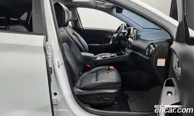 Hyundai Kona 2019 0.1 Автомат в Москве № 1155051, миниатюра 9