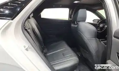 Hyundai Avante 2022 2.0 Автомат в Москве № 1155091, миниатюра 11