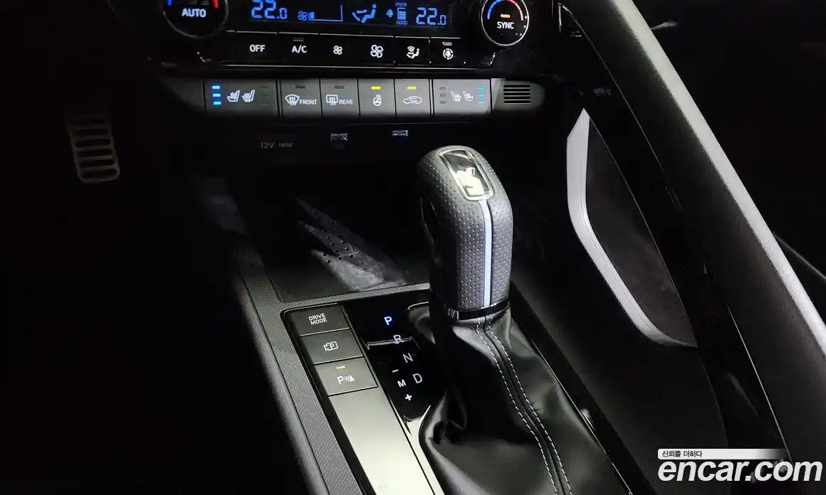 Hyundai Avante 2022 2.0 Автомат в Москве № 1155091, фото 8