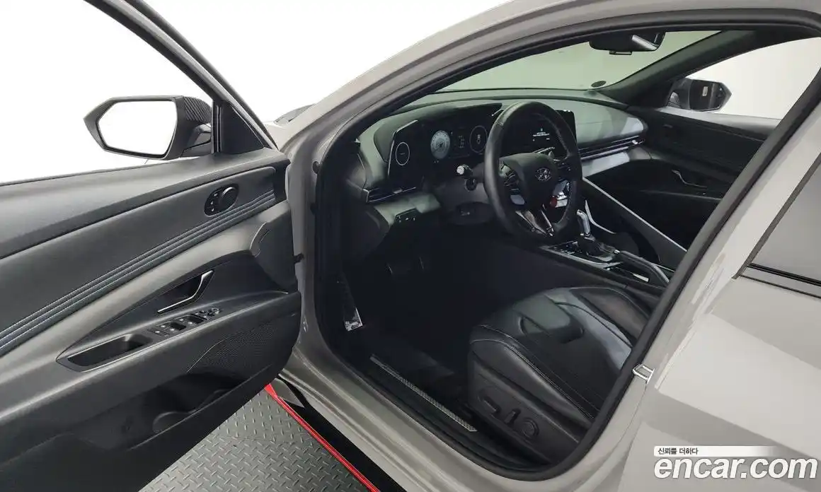 Hyundai Avante 2022 2.0 Автомат в Москве № 1155091, фото 9