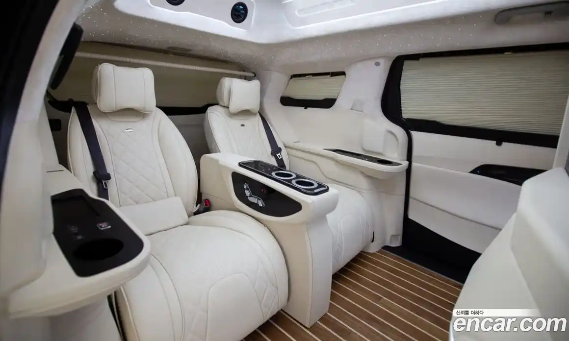 Kia Canival 2025 3.5 гидро в Москве № 123752, фото 9