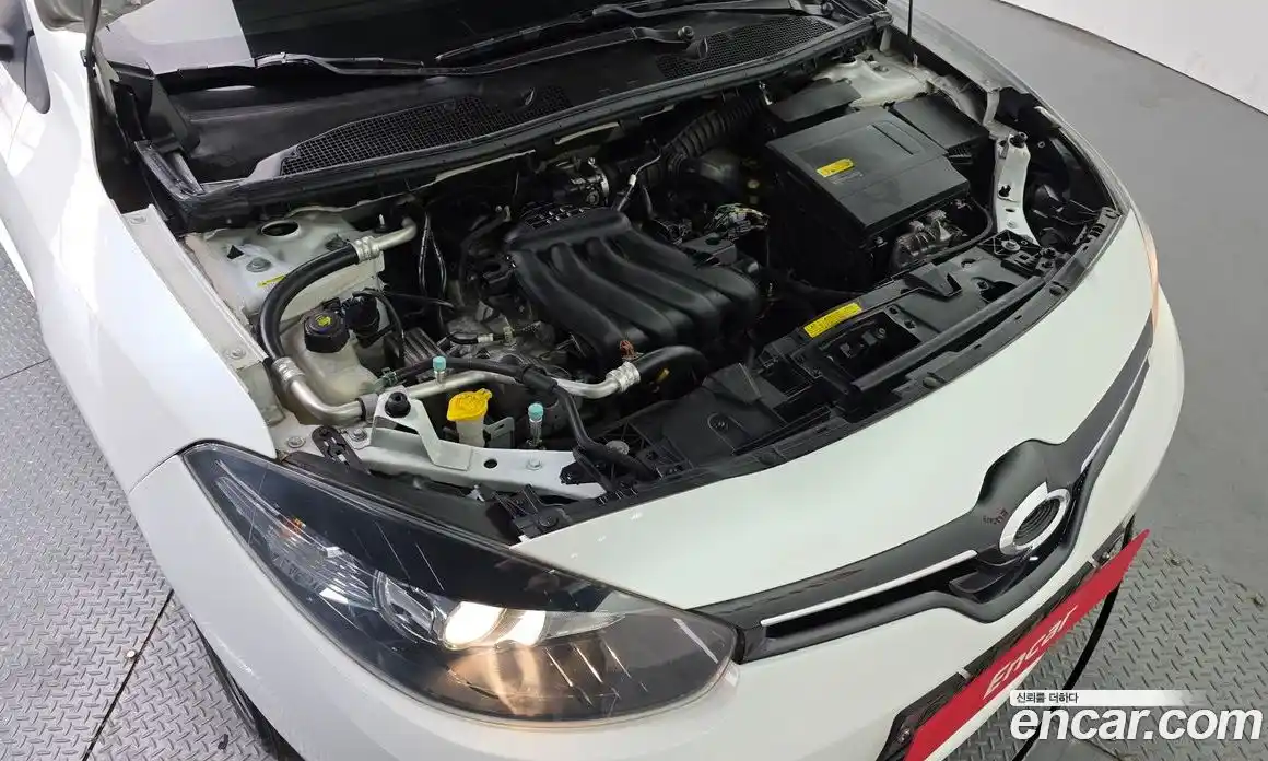 Renault SM3 2014 1.6 гидро в Москве № 147736, фото 6