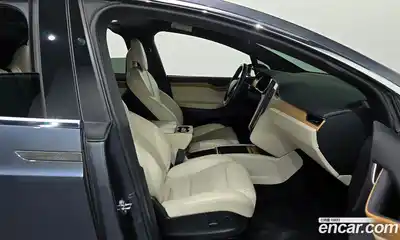 Tesla Model X 2019 0.3 гидро в Москве № 167843, миниатюра 11