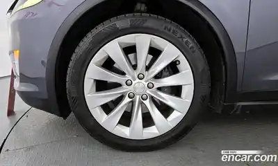 Tesla Model X 2019 0.3 гидро в Москве № 167843, миниатюра 5