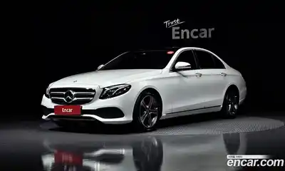 Mercedes-Benz E-Class, 2016