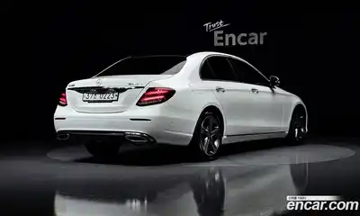 Mercedes-Benz E-Class 2016 2.0 гидро в Москве № 212130, миниатюра 2