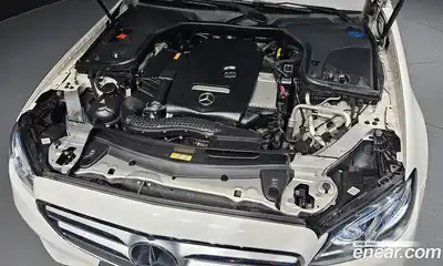 Mercedes-Benz E-Class 2016 2.0 гидро в Москве № 212130, миниатюра 6