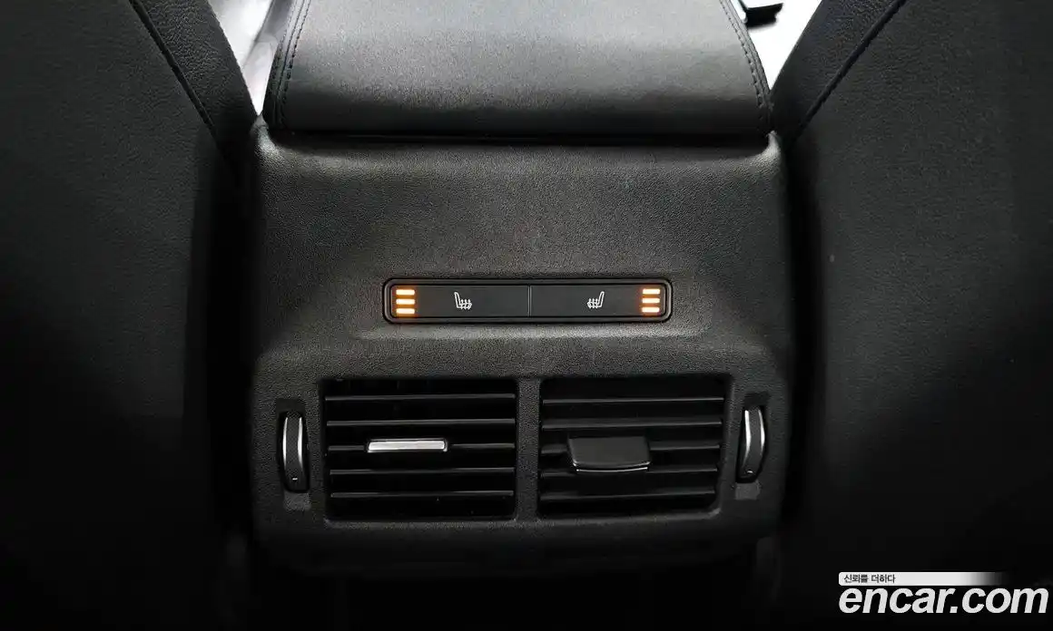 Land Rover Discovery Sport 2021 2.0 гидро в Москве № 213436, фото 17