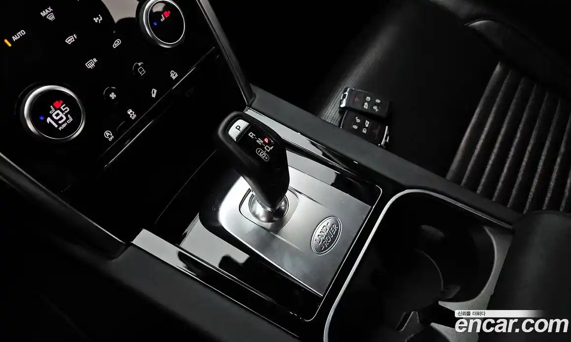 Land Rover Discovery Sport 2021 2.0 гидро в Москве № 213436, фото 9